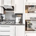 Luxaway 2Br Kensington With Ac - Sleeps Up To 11